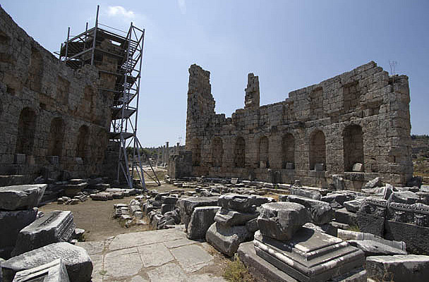The Towers of the Hellenistic South Gate